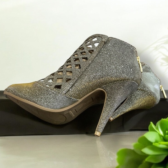 Christian Siriano For Payless Women’s Peep Toe Metallic Lattice Cutout Heels 7.5 - Picture 6 of 6